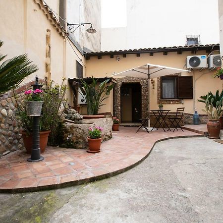 Casa Giorgia Villa Augusta Eksteriør billede